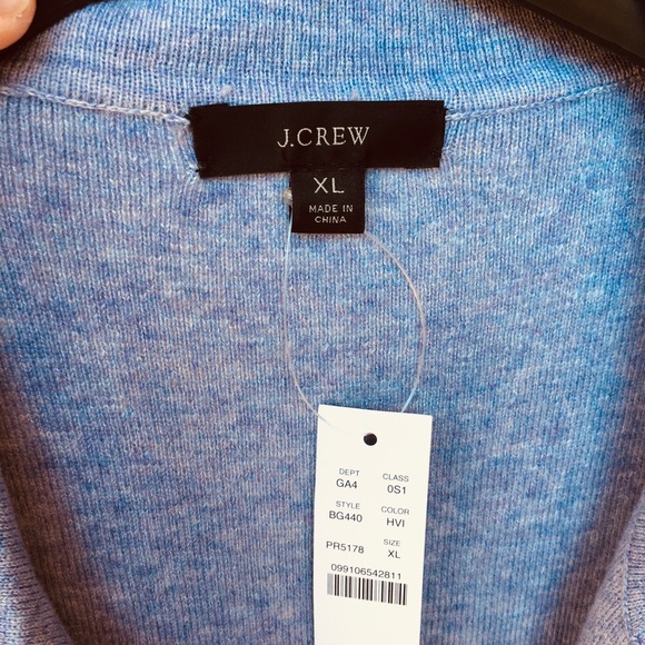 Woman’s long sleeve dress - Picture 2 of 4